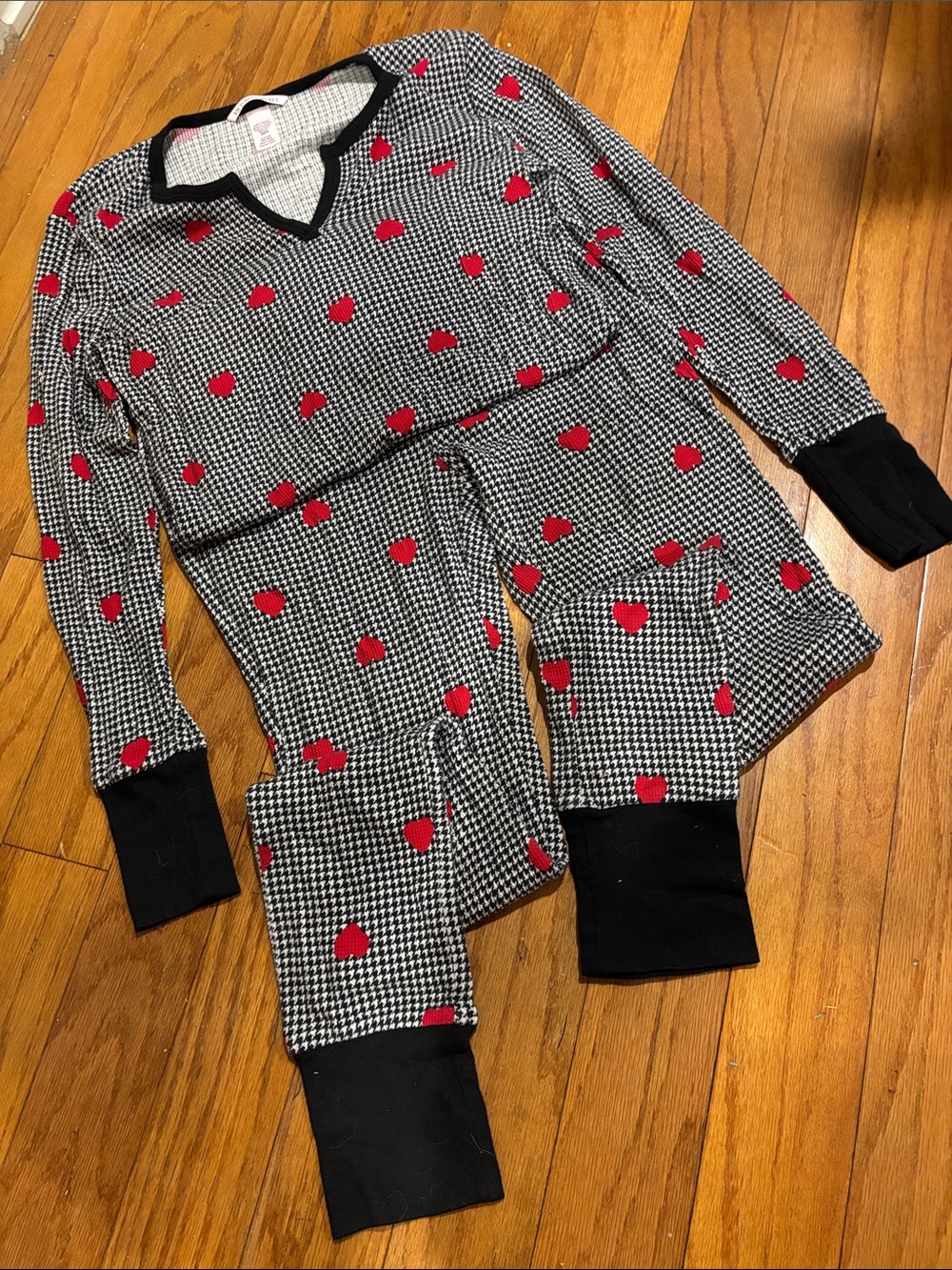Victoria’s Secret Black & White Houndstooth Pajama Set with Red Hearts